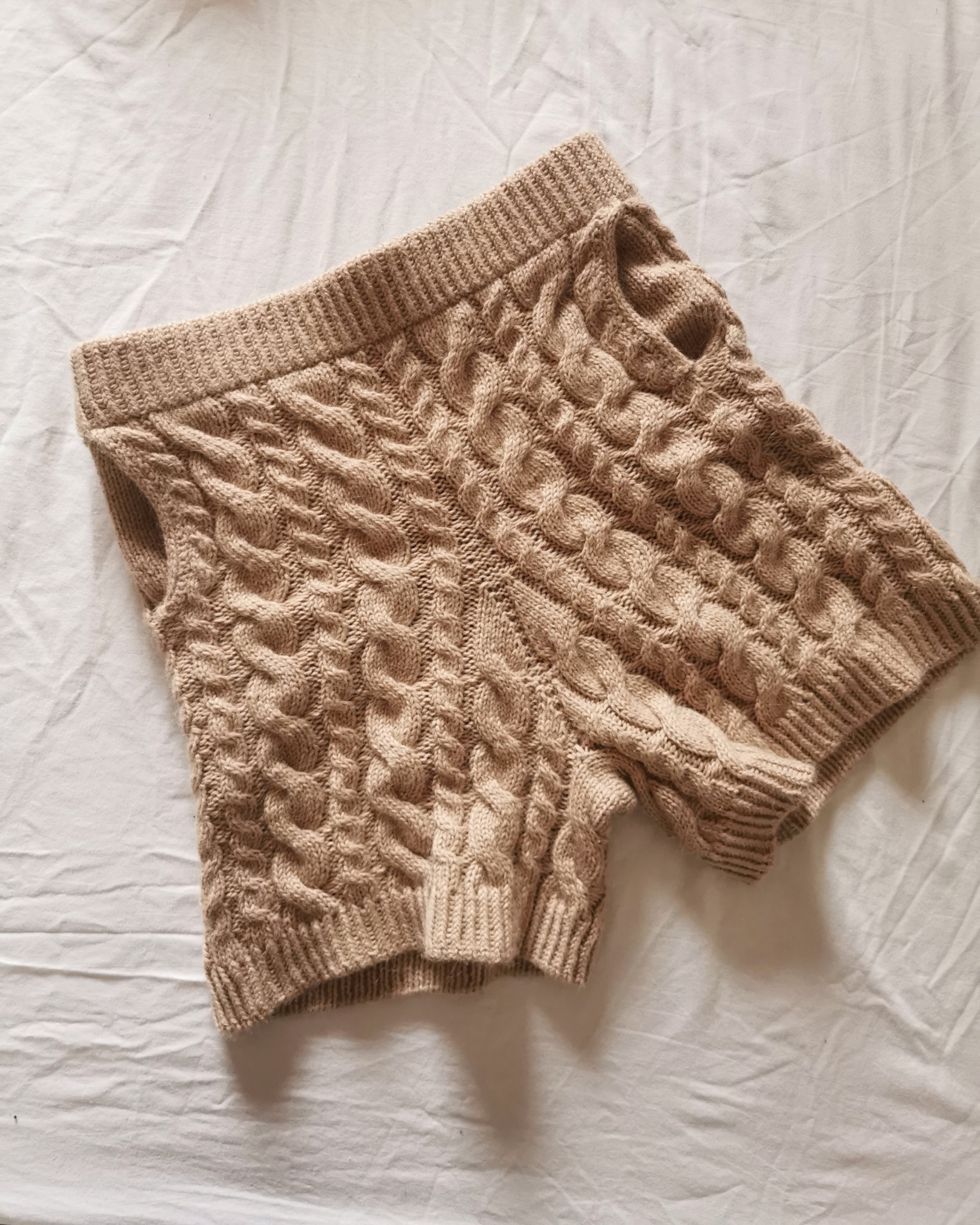 Cozycableshorts