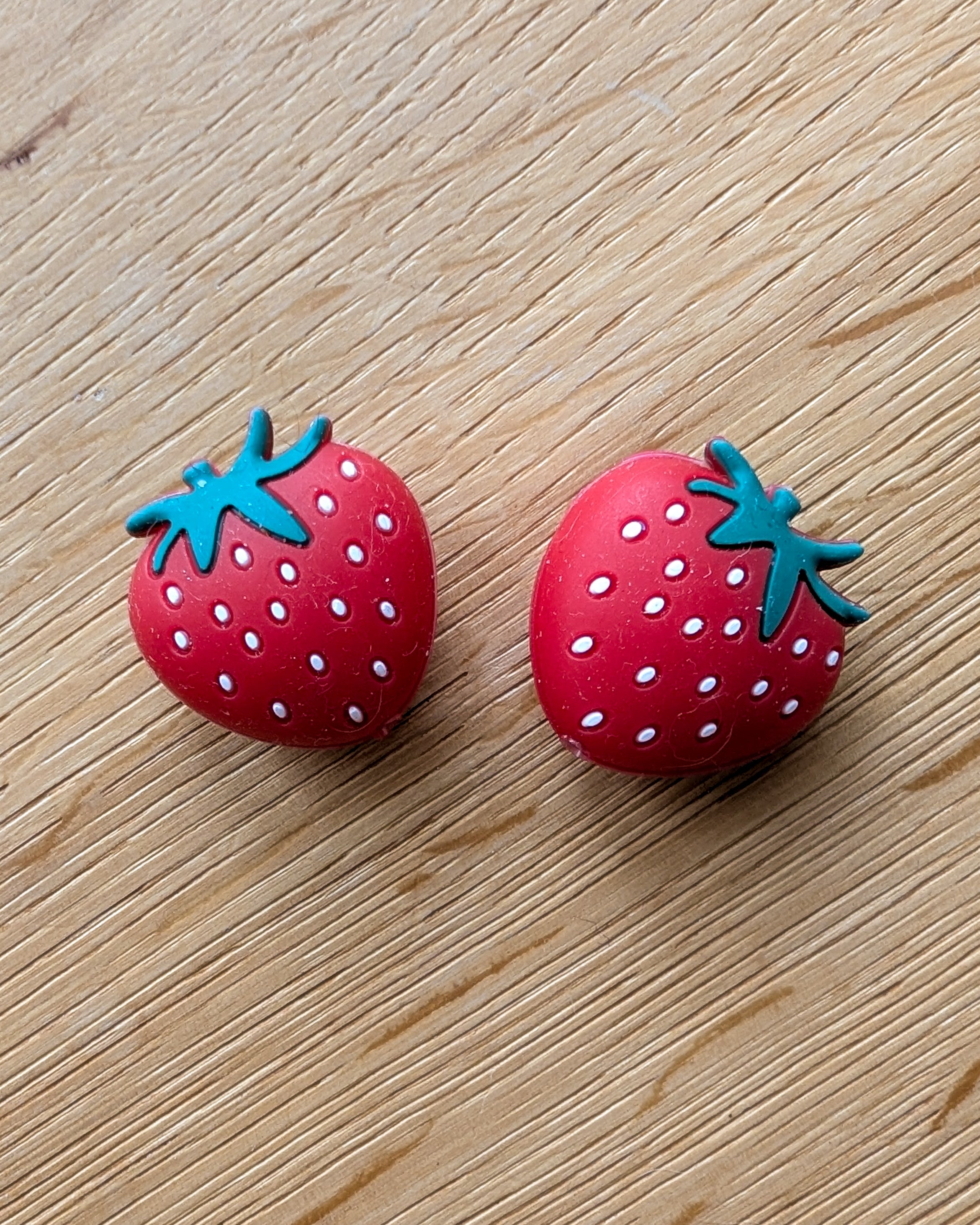 STRAWBERRY stitch stopper